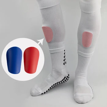 1 пара пластиковых футбольных щитков на голени Футбольные щитки для защиты ног для детей и взрослых Защитное снаряжение Дышащая защита голени Защита ног
